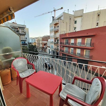 Diana Apartamento Con Terraza Muy Cerca Del Mar Pineda de Mar Extérieur photo