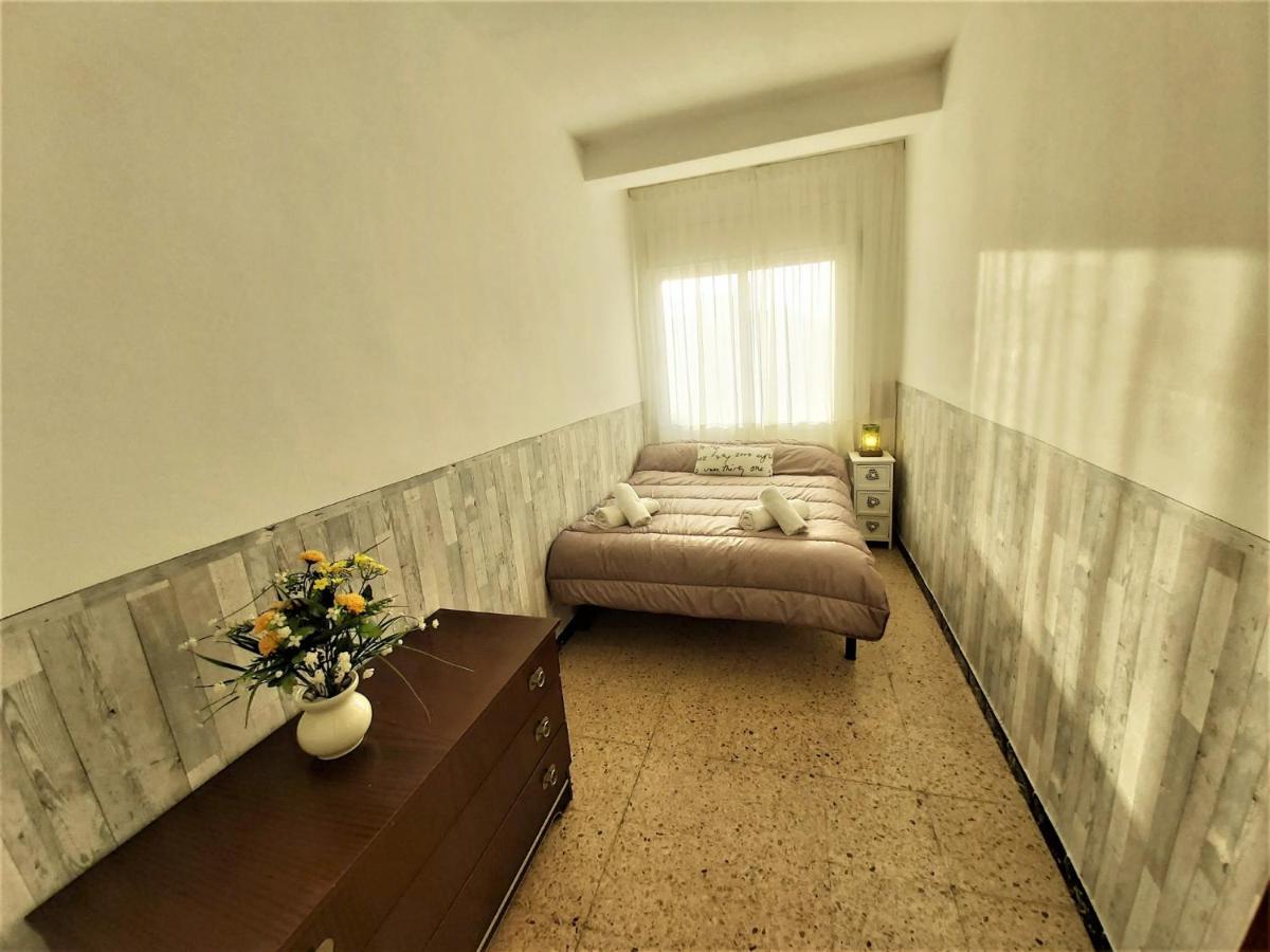 Diana Apartamento Con Terraza Muy Cerca Del Mar Pineda de Mar Extérieur photo